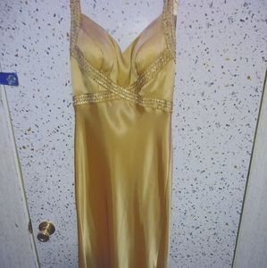 Faviana couture prom dress or formal dress for any